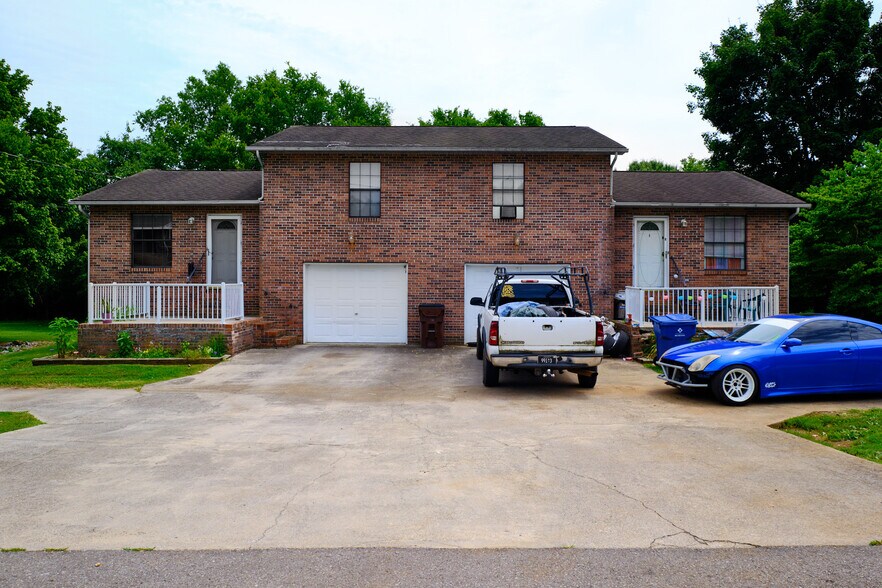 More Photos Of , Jefferson City Multifamily For Sale