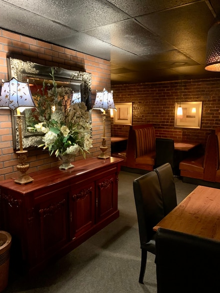 More Photos Of 109 Bruce St, Sevierville Restaurant For Lease