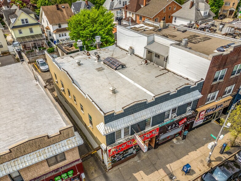 More Photos Of 15226-15228 Northern Blvd, Flushing General Retail For Sale