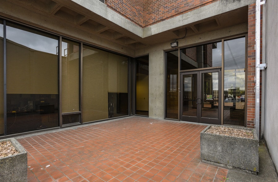 More Photos Of 955 Tacoma Ave S, Tacoma Office For Lease