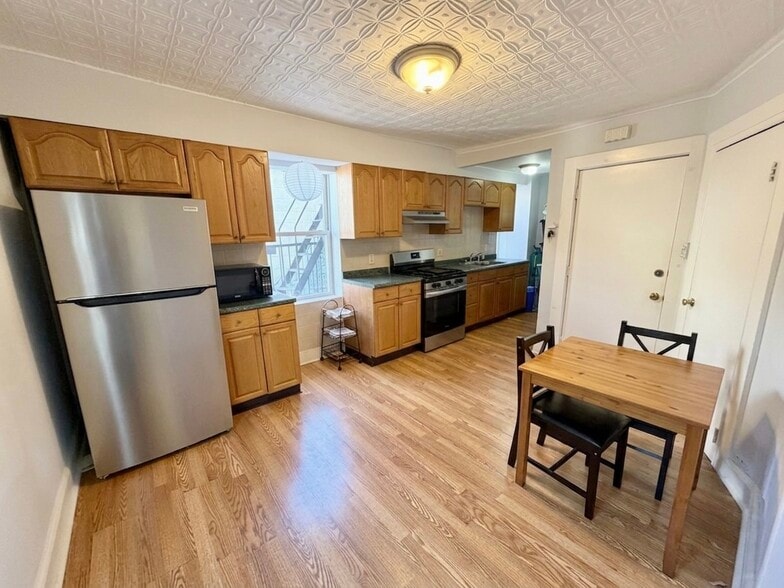 More Photos Of 119 Watchung Ave, Montclair Storefront Retail Residential For Sale