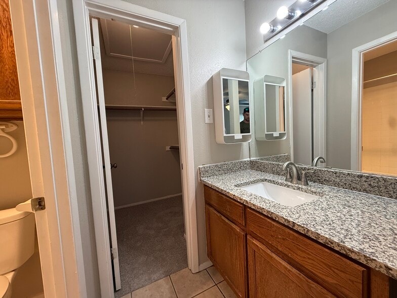 More Photos Of 12307 Deer Falls Dr, Austin Apartments For Sale