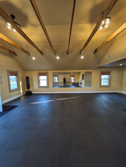 More Photos Of 4208 Bainbridge Blvd, Chesapeake Coworking Space