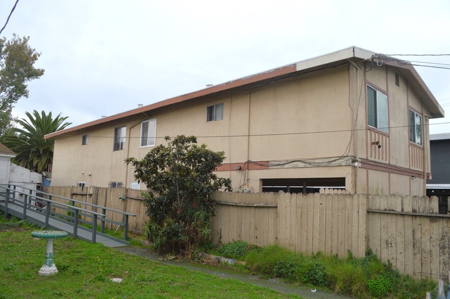 More Photos Of 214 Barrett Ave, Richmond Multifamily For Sale