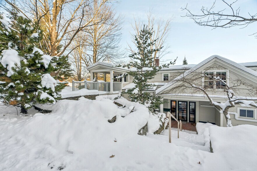 More Photos Of 299 Mountain Rd, Stowe Office Residential For Sale