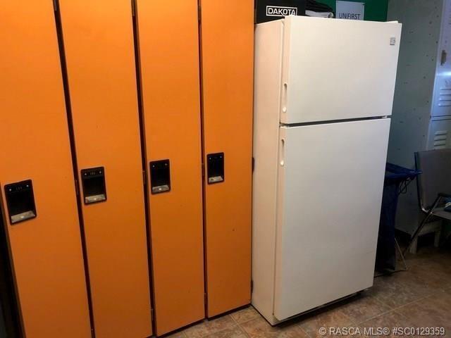 More Photos Of 800 S Railway Ave W, Drumheller Industrial For Lease