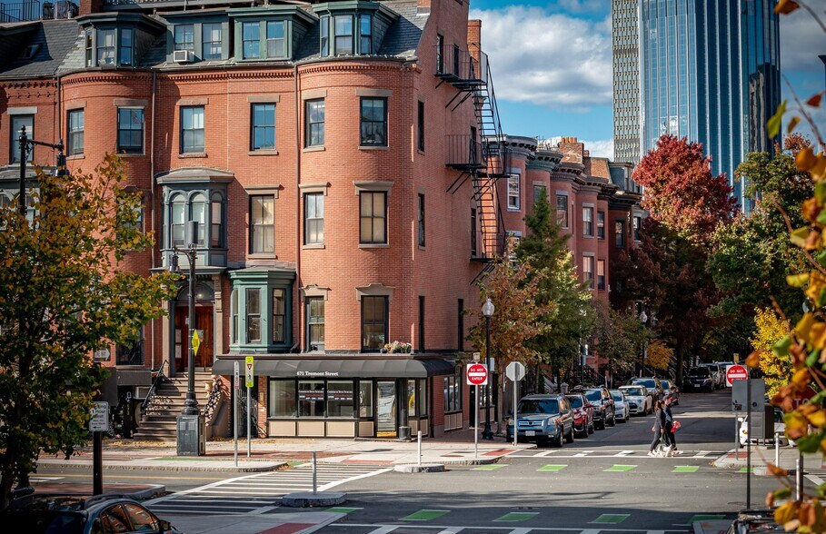 More Photos Of 671 Tremont St, Boston Office For Lease