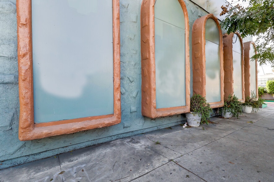 More Photos Of ,  Unknown For Sale