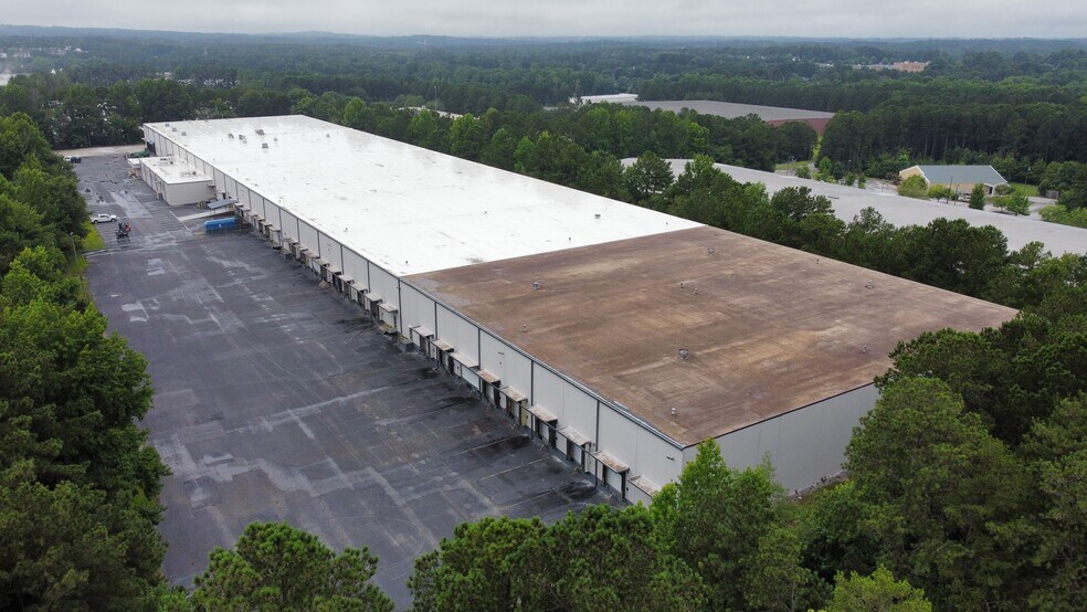 More Photos Of 1995 Lithonia Industrial Blvd, Lithonia Warehouse For Lease