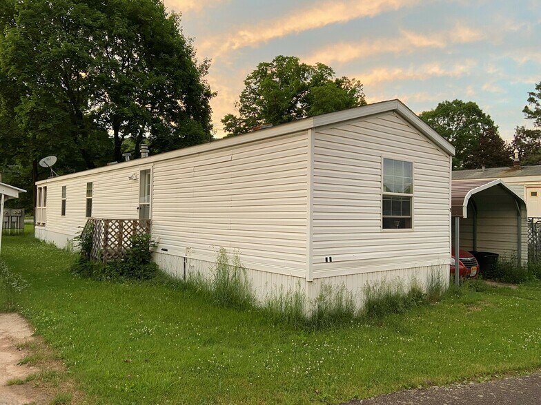 More Photos Of 754 NY Route 7, Unadilla Manufactured Housing Mobile Home Park For Sale