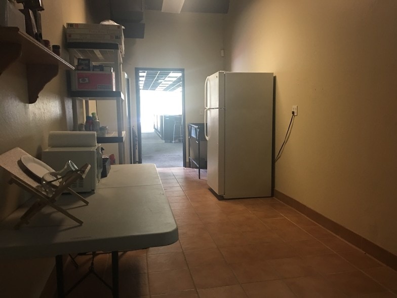 More Photos Of 1375 S De Anza Blvd, Cupertino Restaurant For Sale