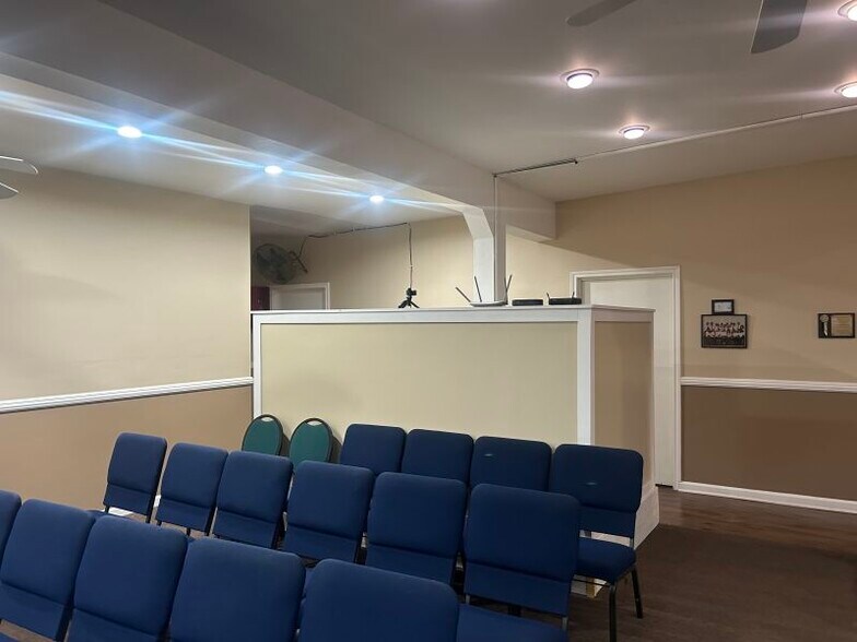 More Photos Of 11816-11822 Felton Ave, Hawthorne Storefront Retail Residential For Sale