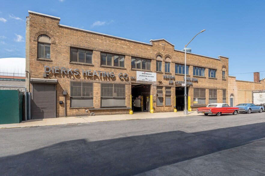 More Photos Of 4332 33rd St, Long Island City Industrial For Sale