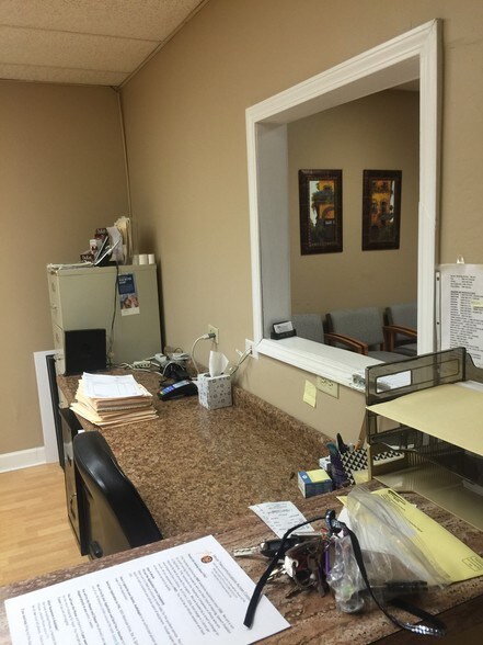 More Photos Of 2555 Lincoln Hwy, Olympia Fields Medical For Lease