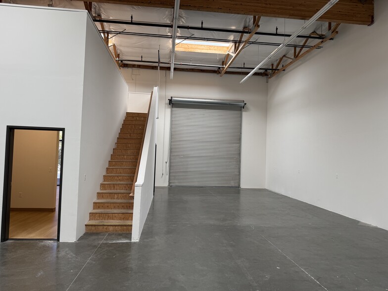 More Photos Of 4420 Commodity Way, Shingle Springs Flex For Lease