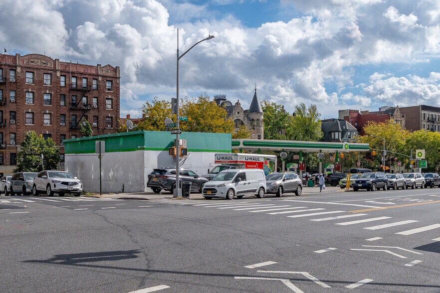 More Photos Of 800 Saint Nicholas Ave, New York Service Station For Sale