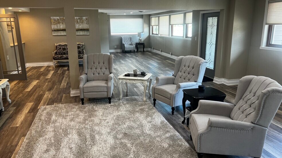 More Photos Of 508 E 6th St, Sheridan Storefront For Sale