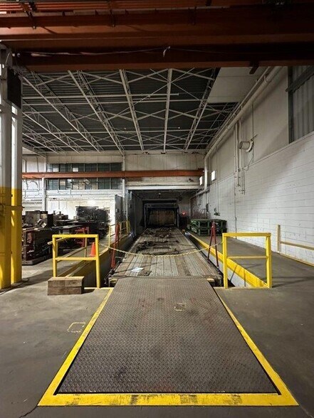 More Photos Of 3700 E Milham Ave, Portage Industrial For Sale