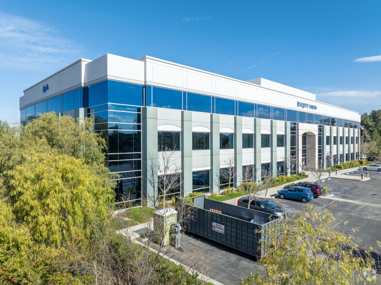 More Photos Of 25124 Springfield Ct, Valencia Office For Lease