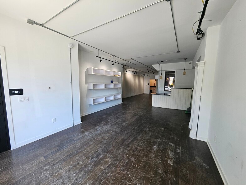 More Photos Of 509 N 7th St, Allentown Storefront Retail Residential For Lease