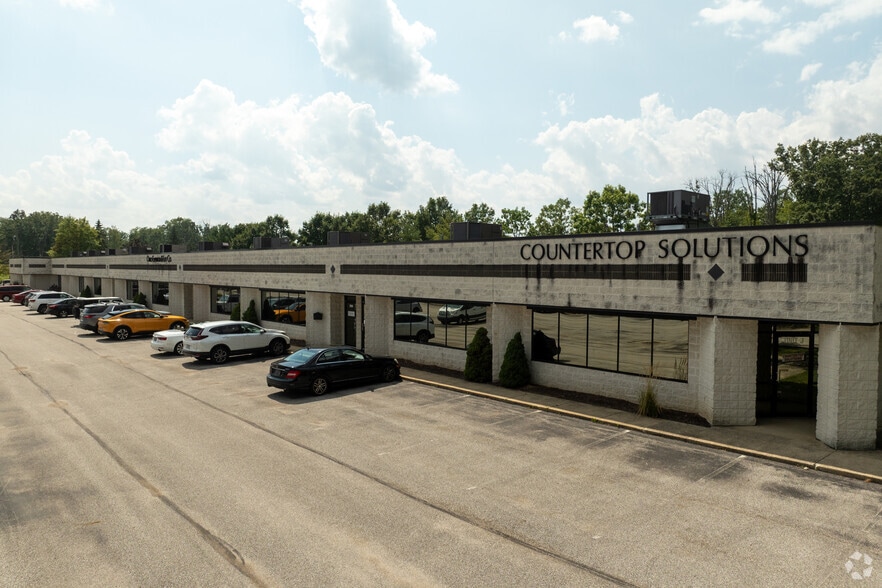 More Photos Of 9345 Ravenna Rd, Twinsburg Flex For Lease