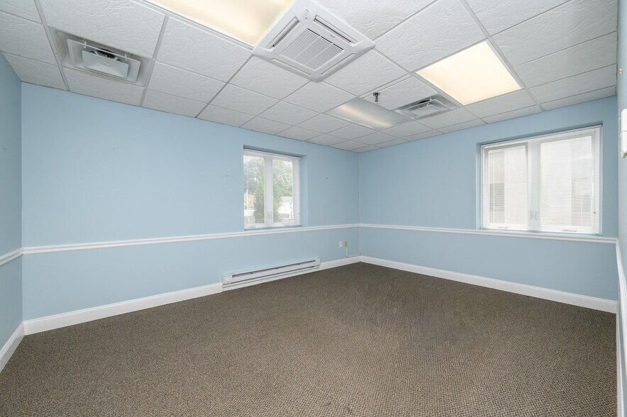 More Photos Of 727 Raritan Rd, Clark Loft Creative Space For Lease