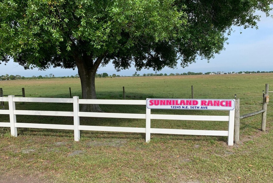More Photos Of 12245 NE 56th Ave, Okeechobee Airplane Hangar For Sale