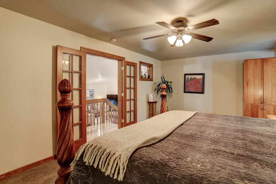 More Photos Of 468 Riverside Dr, Lyons Specialty For Sale