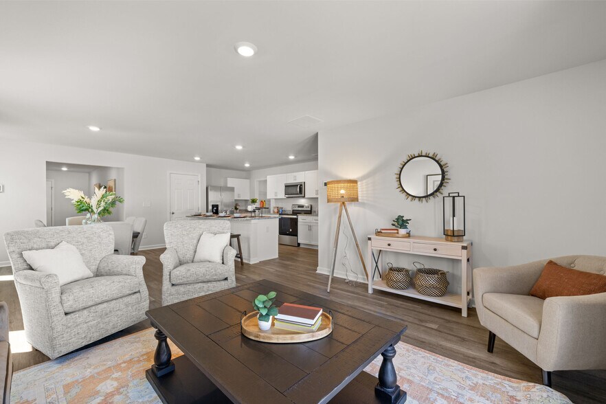 More Photos Of 507 Satinwood Cir, Graniteville Apartments For Sale