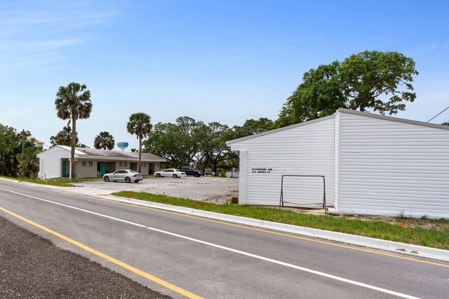 More Photos Of 195 Brooks St SE, Fort Walton Beach Hotel For Sale