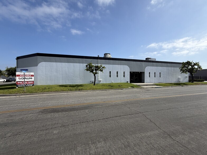 More Photos Of , Huntington Beach Industrial For Sale
