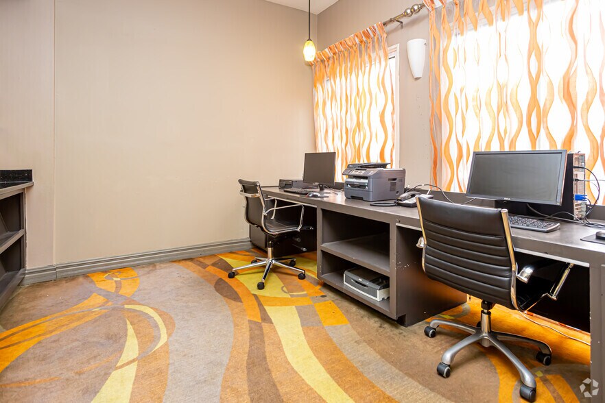 More Photos Of 372 Voters Rd, Slidell Hotel For Sale