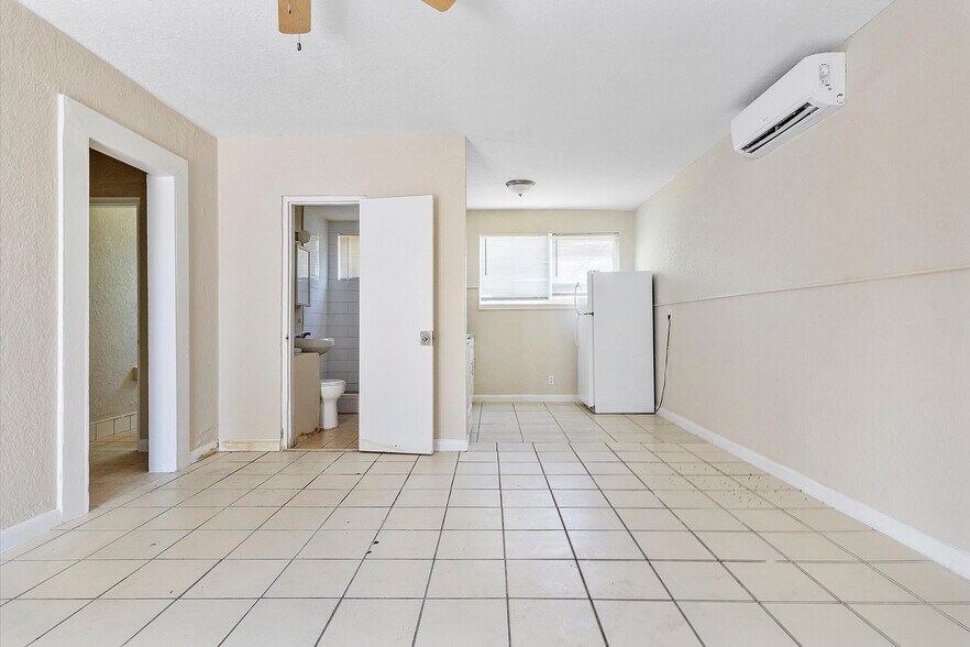 More Photos Of 901-951 NW 8th Ave, Pompano Beach Apartments For Sale