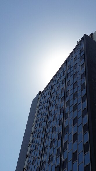 More Photos Of 401-407 Lincoln Rd, Miami Beach Office For Lease