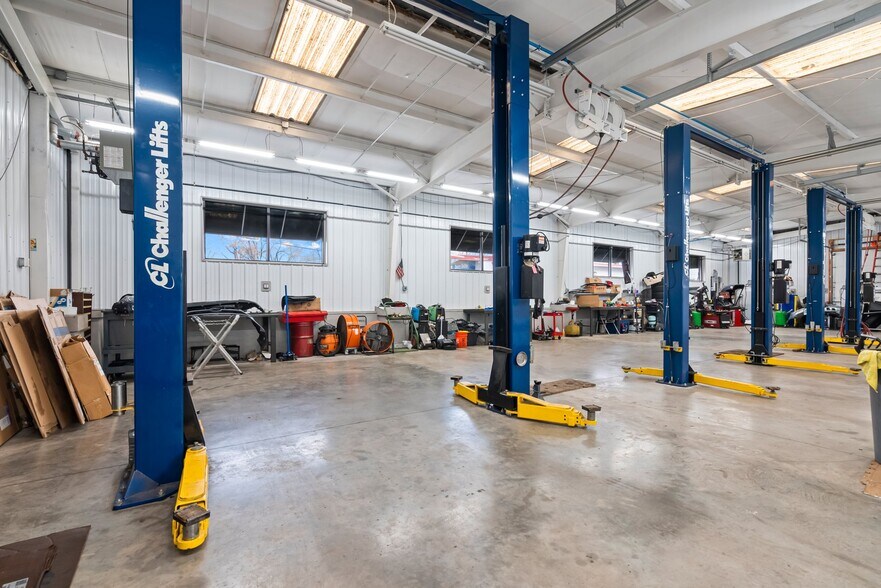 More Photos Of 1413-1415 Elkins Ave, Levittown Freestanding For Lease