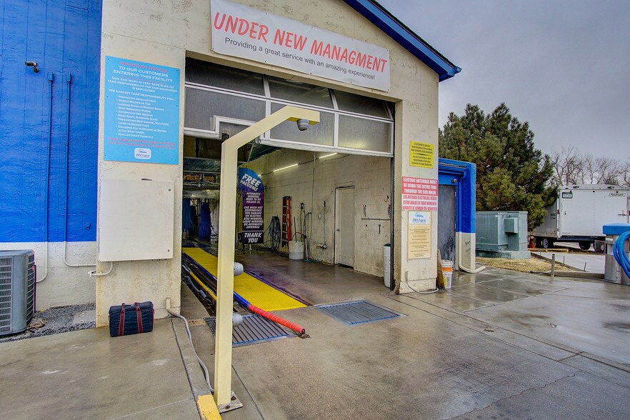 More Photos Of 720 Platte River Blvd, Brighton Carwash For Sale