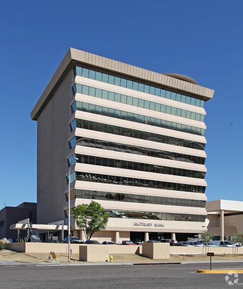 More Photos Of 6900 E Camelback Rd, Scottsdale Office For Lease