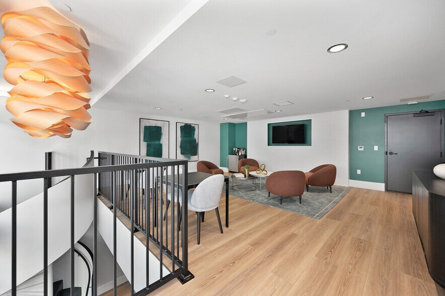 More Photos Of 5570 Rosemead Blvd, Temple City Apartments For Lease