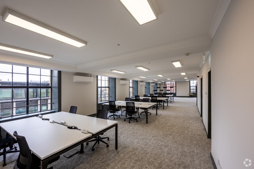 More Photos Of 78 St Vincent St, Glasgow Office For Lease