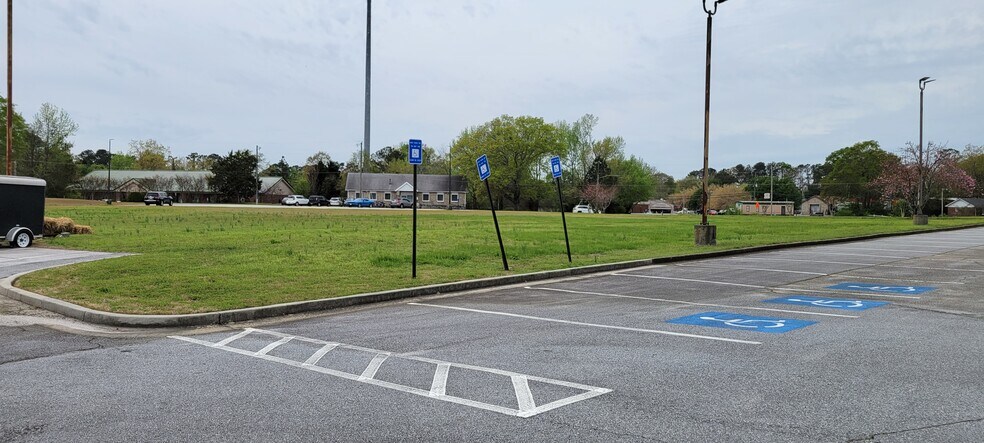 More Photos Of 2428 Main St E, Snellville Religious Facility For Sale