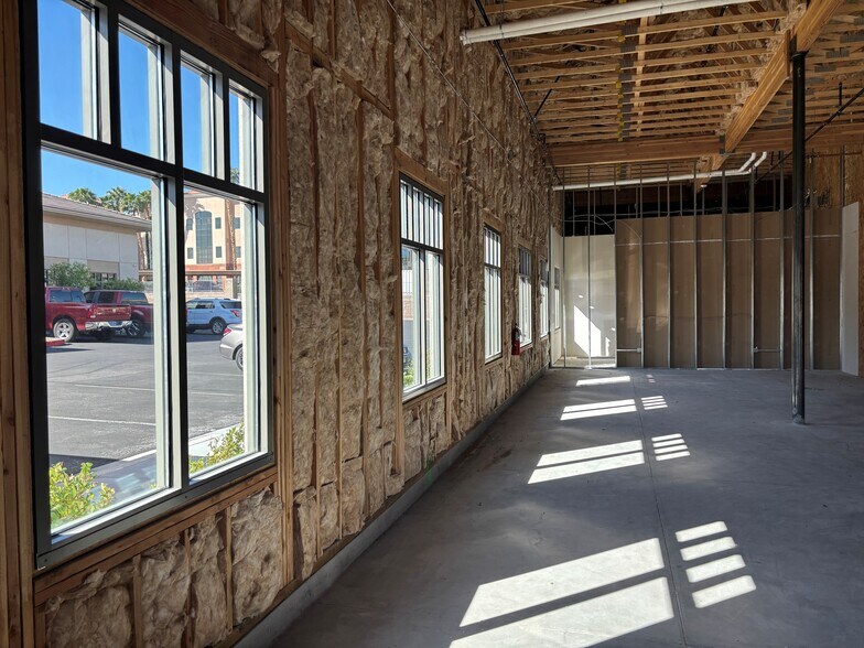 More Photos Of 2871 Saint Rose Pky, Henderson Medical For Lease