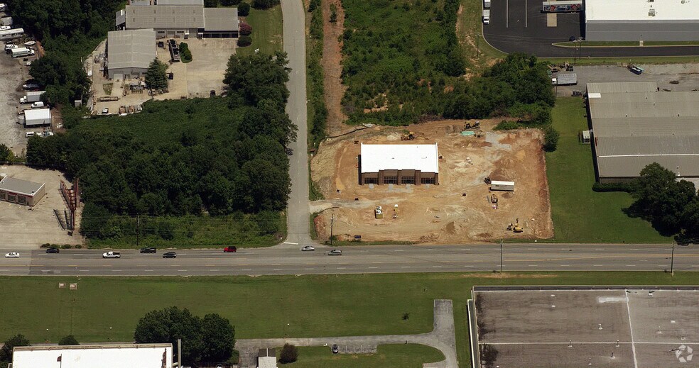 More Photos Of 5151 Pelham Rd, Greenville Storefront Retail Office For Lease