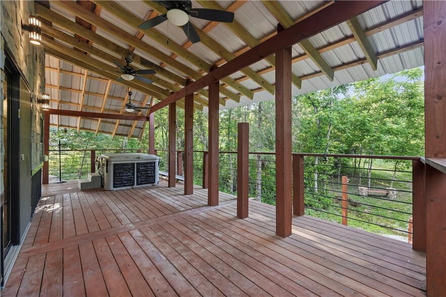 More Photos Of 394 Madison 1555, Eureka Springs Specialty For Sale