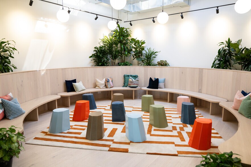 More Photos Of 2162 E Williams Field Rd, Gilbert Coworking Space