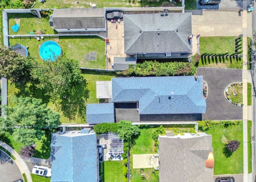 More Photos Of 776 Hempstead Ave, West Hempstead Specialty For Sale