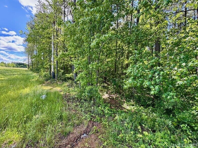 More Photos Of 1658 N Mecklenburg Ave, La Crosse Land For Sale