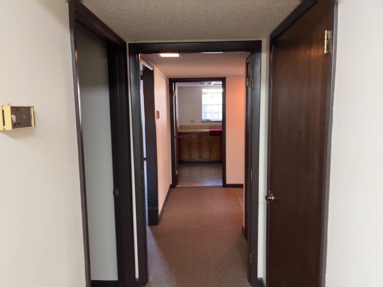 More Photos Of 2809 Blanding Blvd, Middleburg Office For Sale