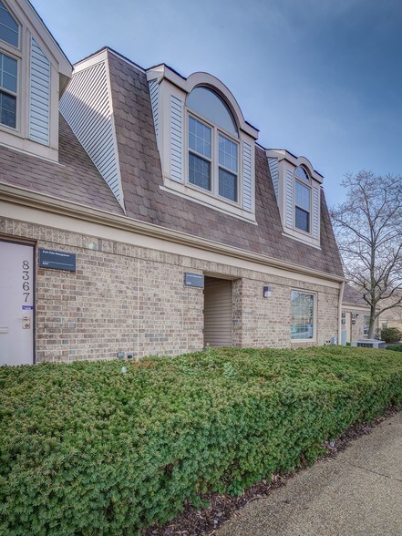 More Photos Of 8361-8379 Cherry Ln, Laurel Medical For Sale