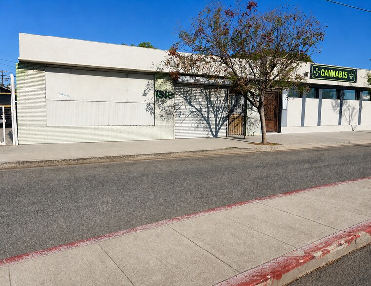 Primary Photo Of 7318 S Vermont Ave, Los Angeles Freestanding For Lease