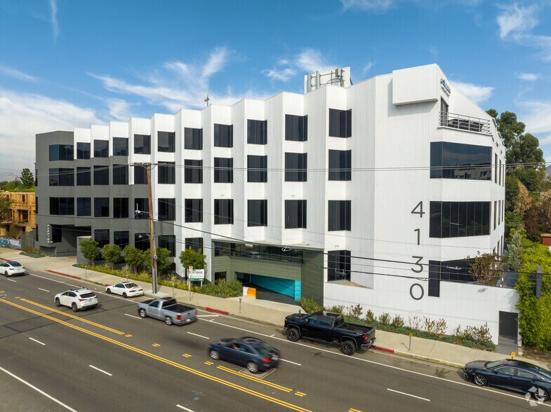 Primary Photo Of 4130 Cahuenga Blvd, Toluca Lake Medical For Lease